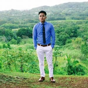 Meet your Posher, Kenny